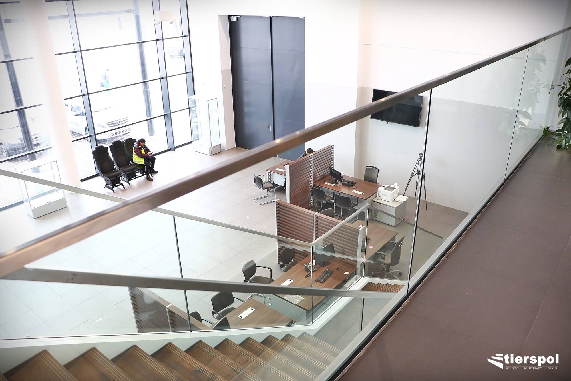 tierspol-balustrady004